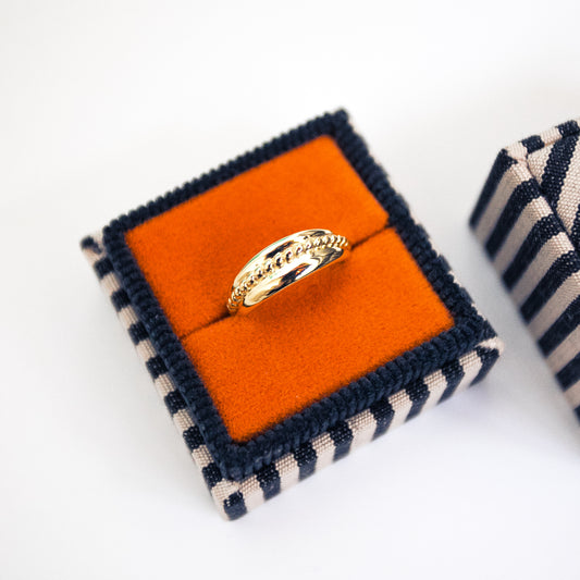 Groovy Ring