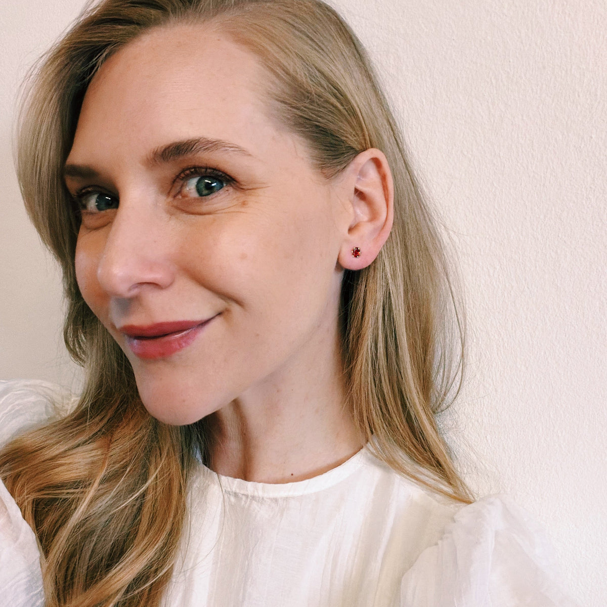 14kt Fire Garnet Studs