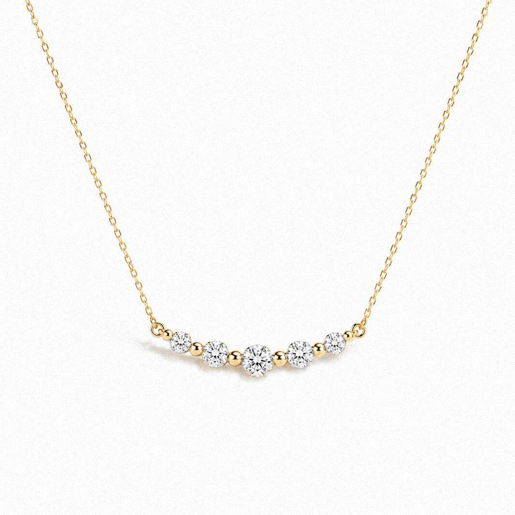 The Five Diamond Pendant in 9ct Gold