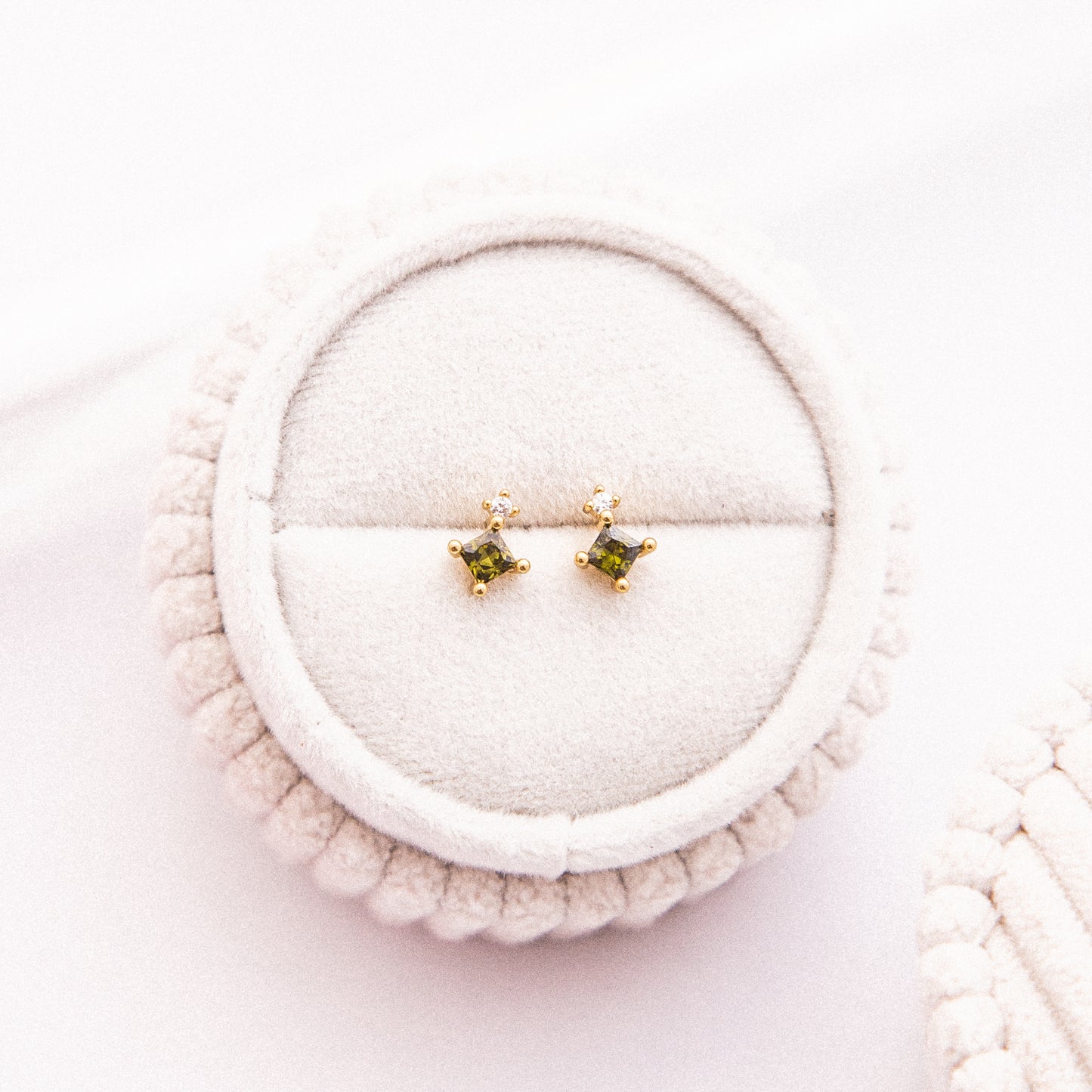 Moss Studs