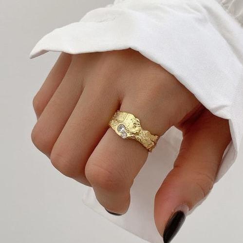 Goldmine Ring